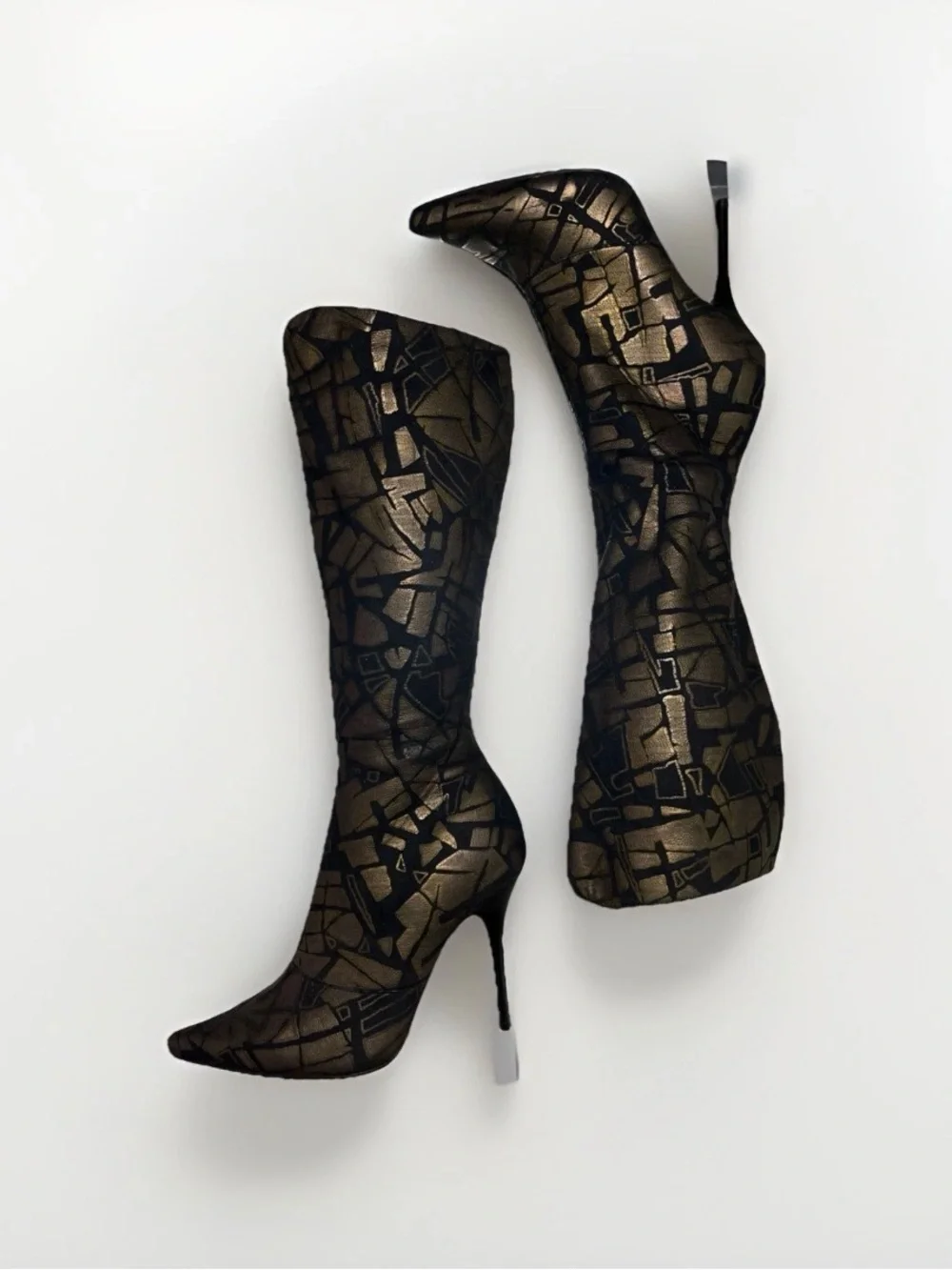 Caliente Size 6 Knee High Boots 17